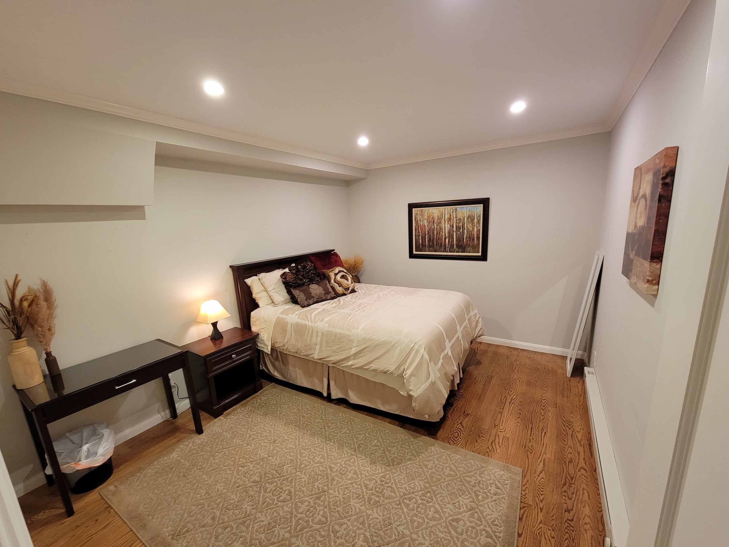 Condo in San Francisco · ★4.8 · 2 bedrooms · 3 beds · 1 bath - Image 3