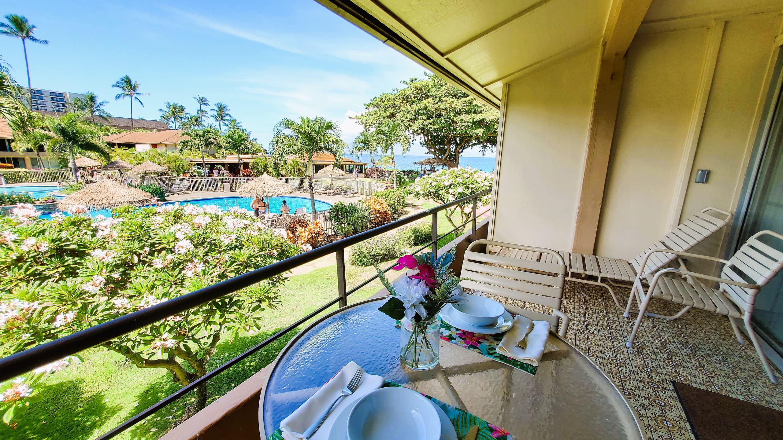 Condo in Lahaina · ★4.68 · Studio · 1 bed · 1.5 baths - Image 13