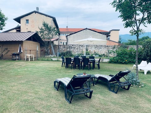 "LA TANA" guest house