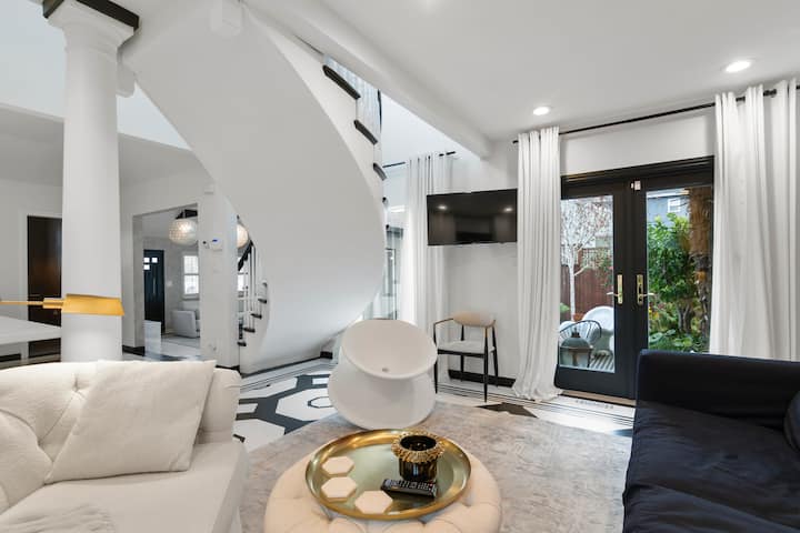 Chic Art House- 3 Bedroom-near Sfo - San Francisco Airport (SFO)