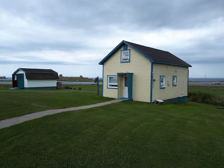 L'ÎleduHavreAubert Holiday Rentals & Homes Québec, Canada Airbnb
