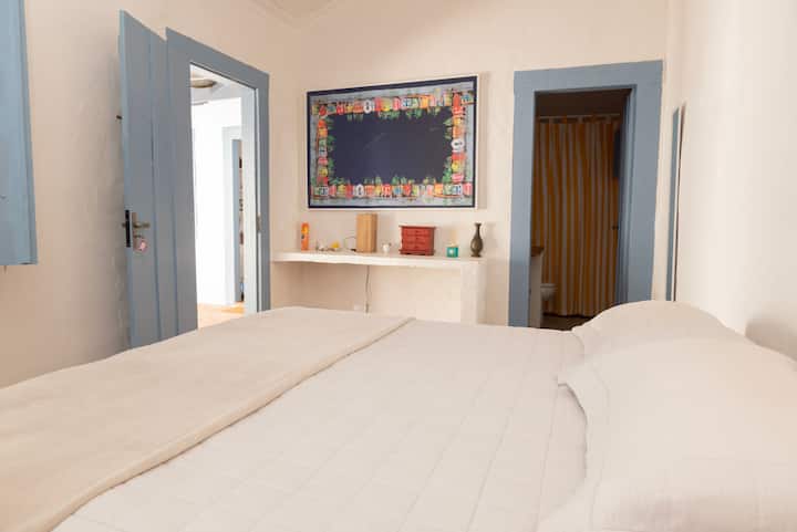 Suíte 4 com ar condicionado.