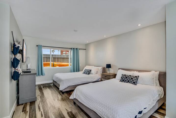 Sea house @ Sea shore – 4 bedroom, 3 bath – 14 ppl gallery image 4