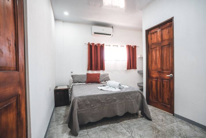 Hotel Hoja De Oro Corcovado managed Airbnb listing 3