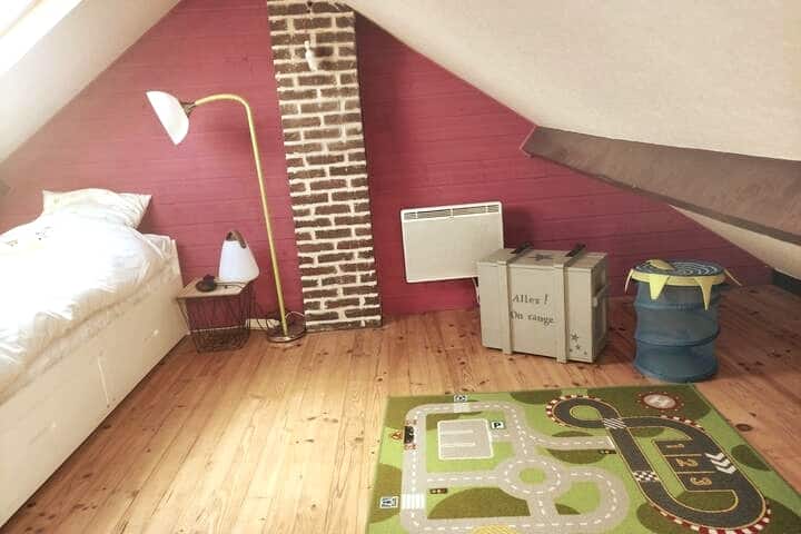 Საბავშვო ოთახი