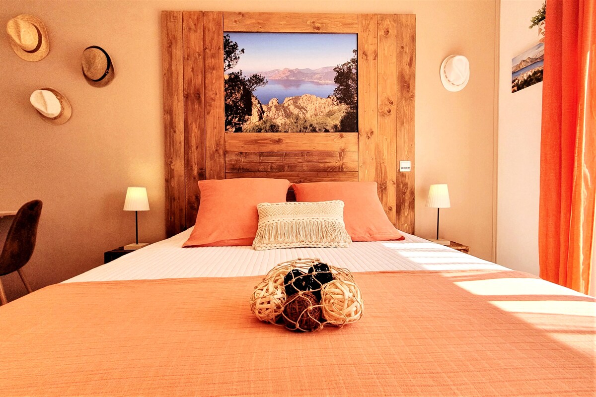 เพลิดเพลินไปกับเสน่ห์และความสะดวกสบายของห้องโปรดของผู้เข้าพักของเราในบรรยากาศของ Calanques of Piana 