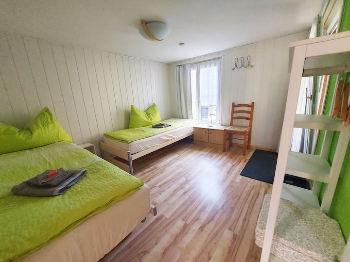 2 dhoma me 2 krevate 