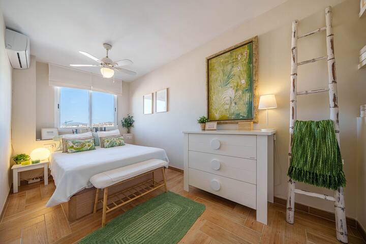 Sunset Málaga Apartments managed Airbnb listing 3