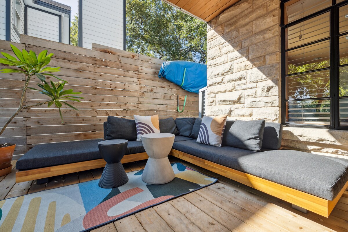 Close to DT SoCo and Townlake w Private Entrance