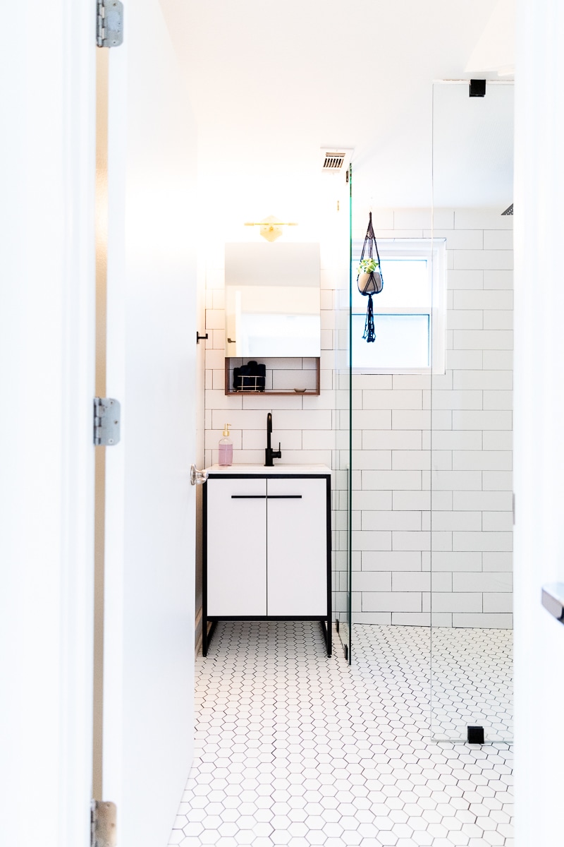 Close to DT SoCo and Townlake w Private Entrance