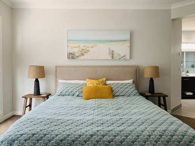 The complete works gallery image 3