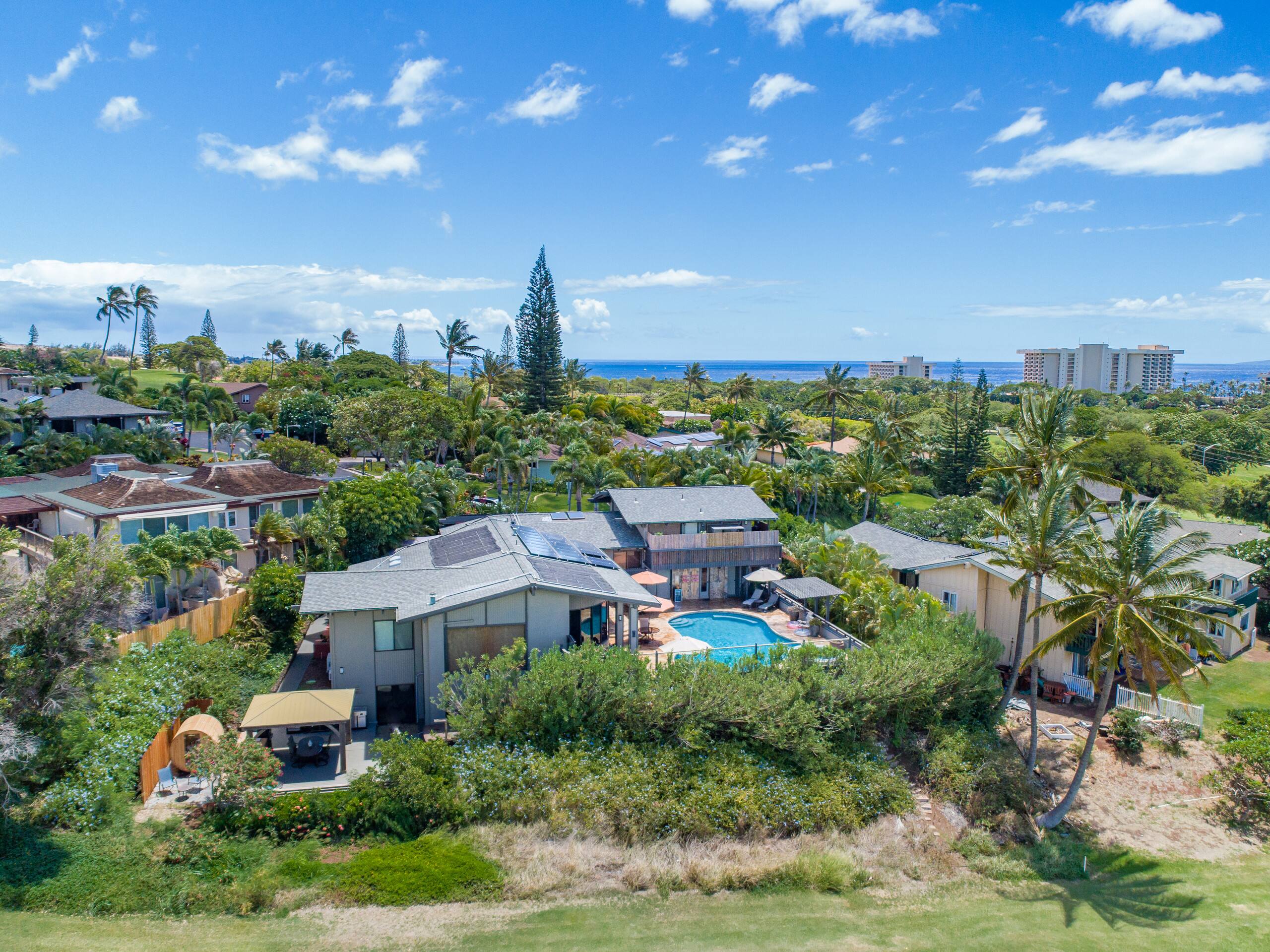 Noah’s Hideaway Maui, Luxury B&B, Kaanapali Beach! - Image 21