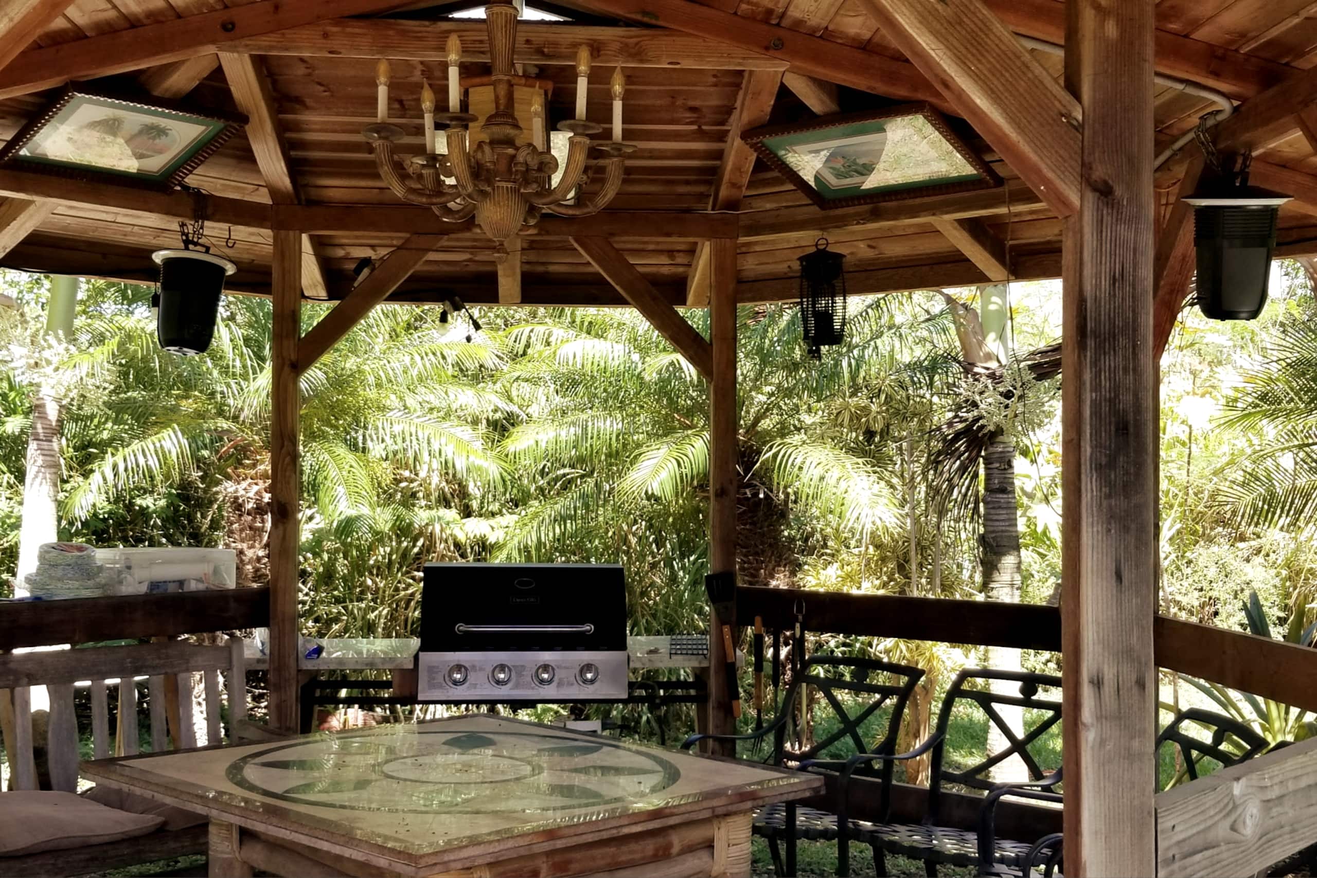 ♥ Stylish Spacious 1BR 2 floor Loft close to beach - Photo 26