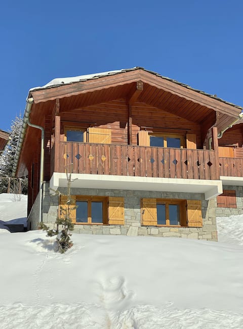 Popular Airbnb listing: Ski-in/out chalet with heated pool in Valmeinier