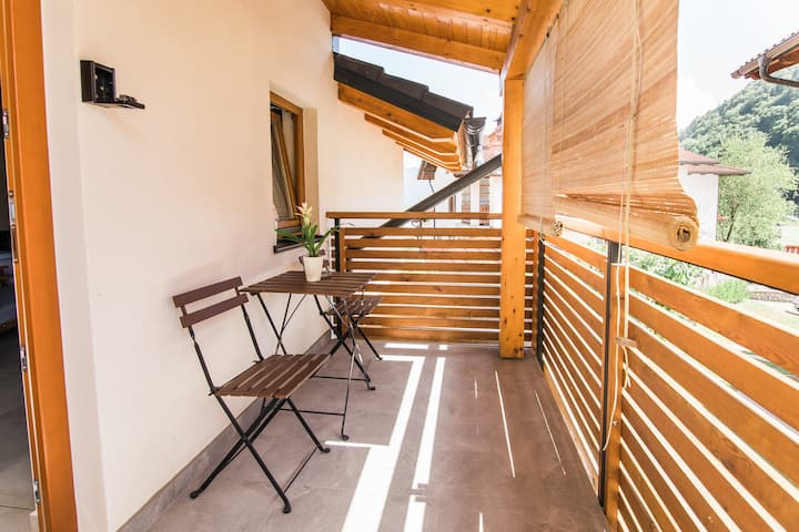 Studio 1