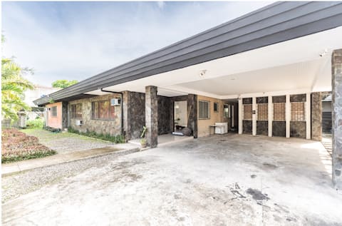 Cheap&Clean7RoomHse Res1380 nr Bacolod Govt Center