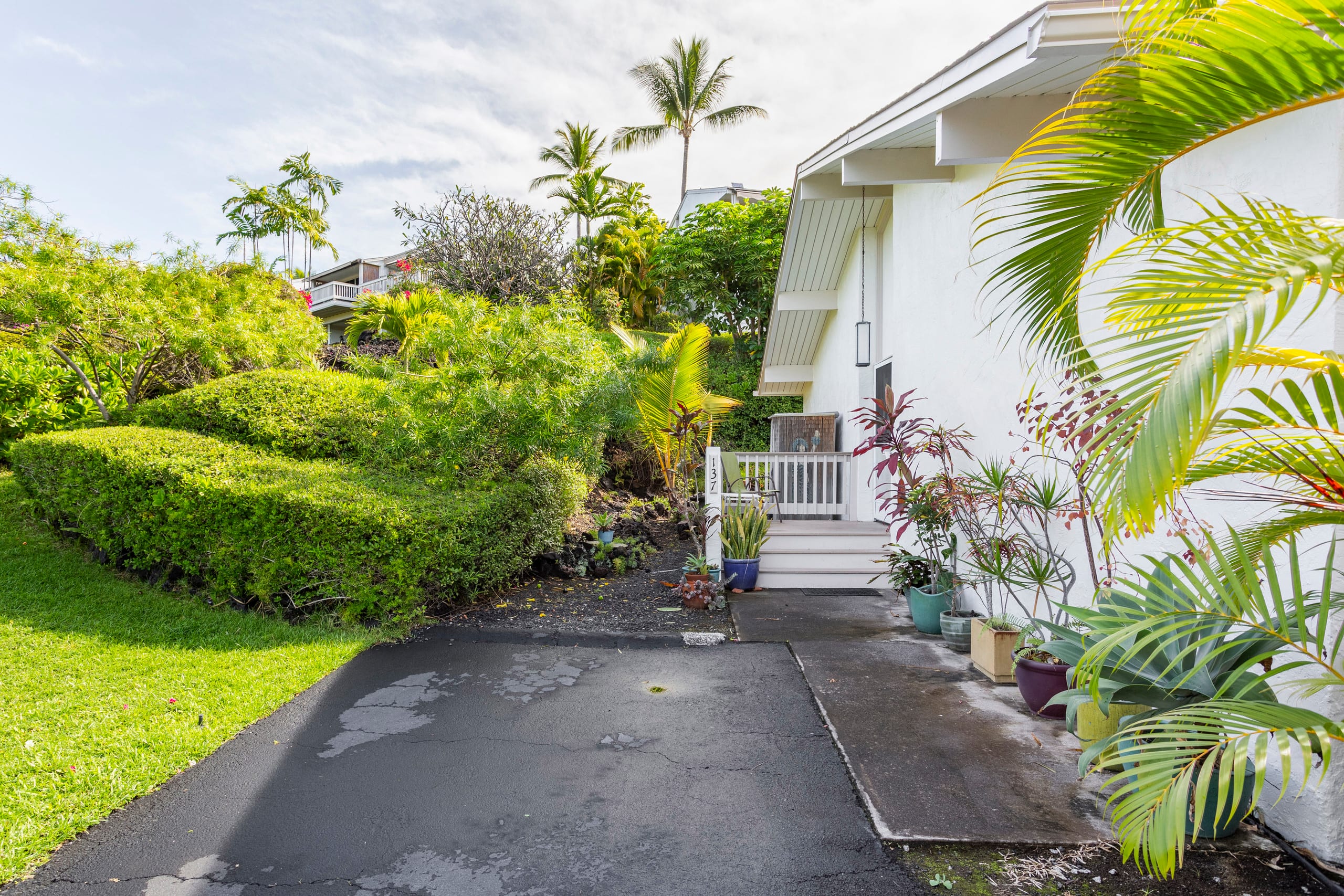 Condo in Kailua-Kona · ★4.85 · 1 bedroom · 1 bed · 1 bath - Image 32