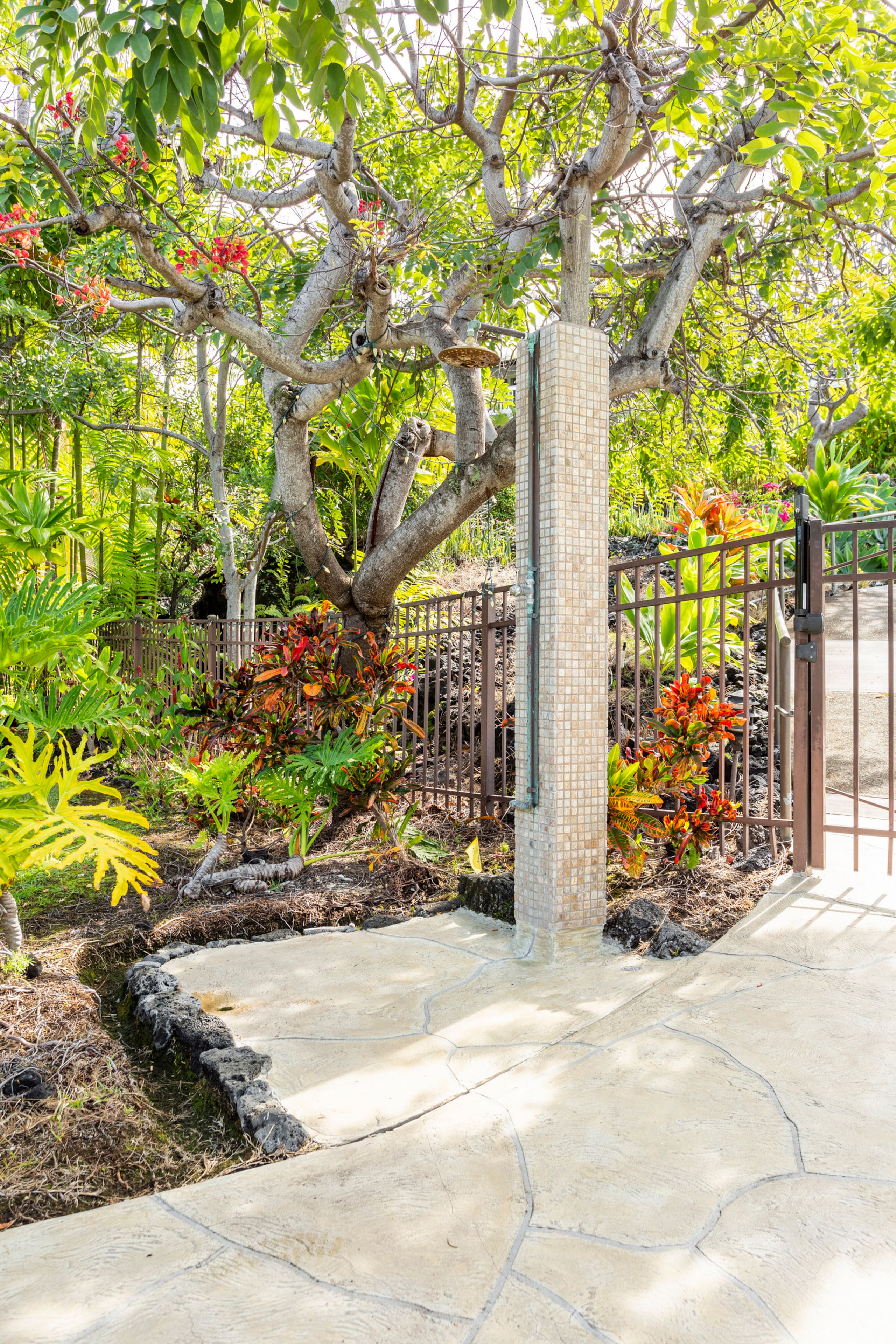 Condo in Kailua-Kona · ★4.85 · 1 bedroom · 1 bed · 1 bath - Image 40