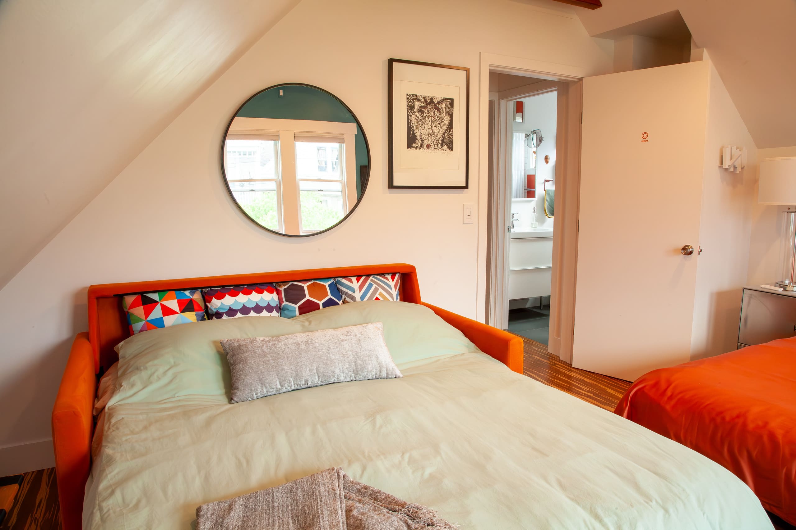 Home in San Francisco · ★4.96 · 3 bedrooms · 6 beds · 2 baths - Image 29