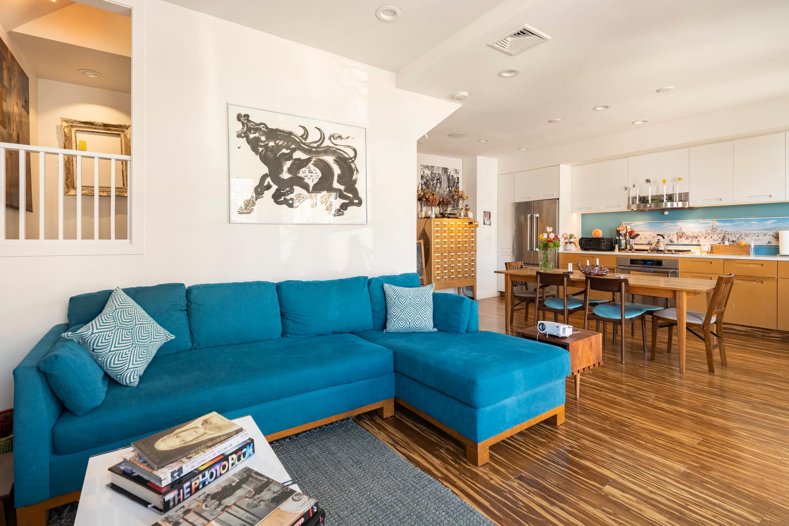 Home in San Francisco · ★4.96 · 3 bedrooms · 6 beds · 2 baths - Image 6