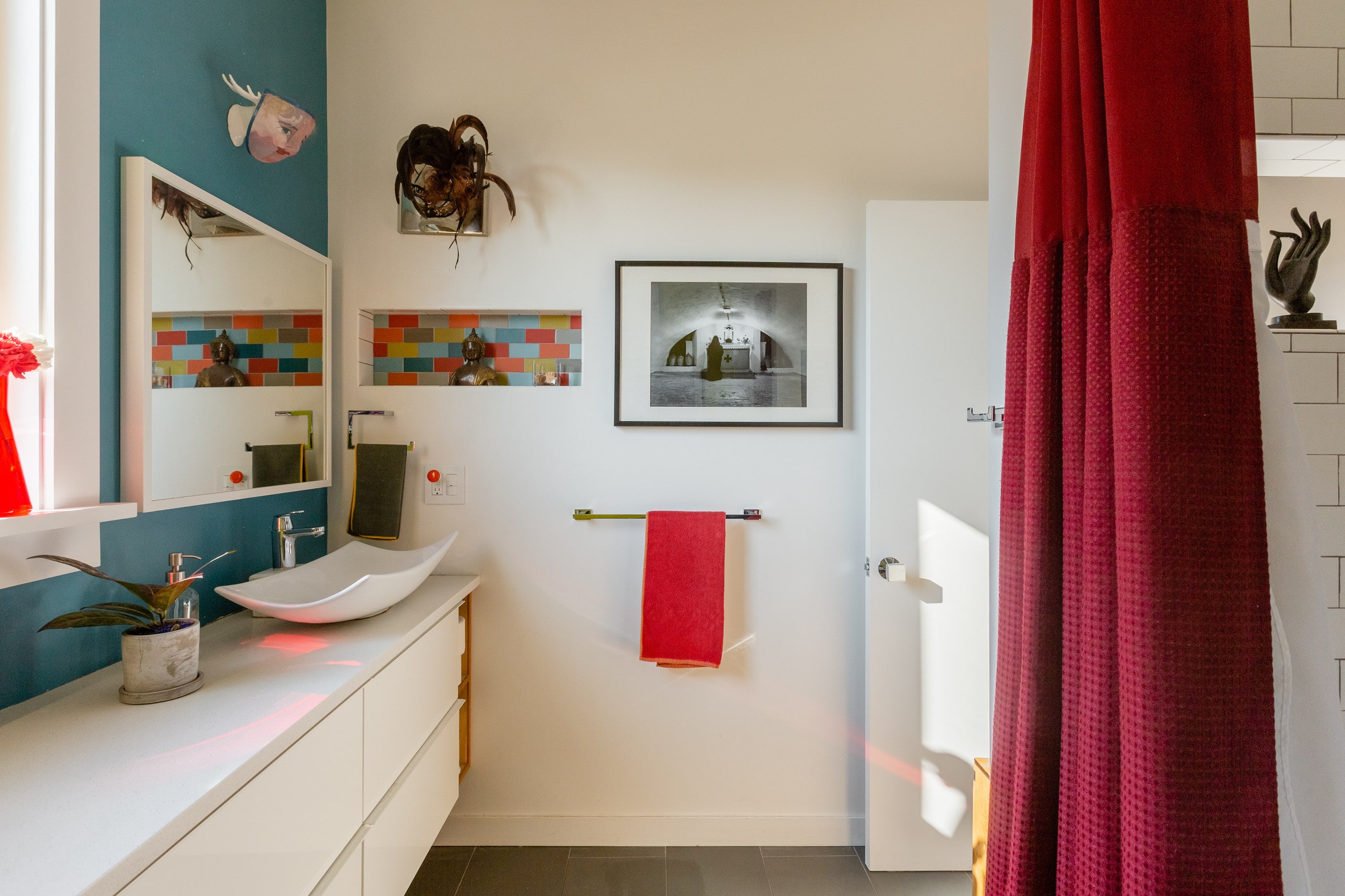 Home in San Francisco · ★4.96 · 3 bedrooms · 6 beds · 2 baths - Image 42