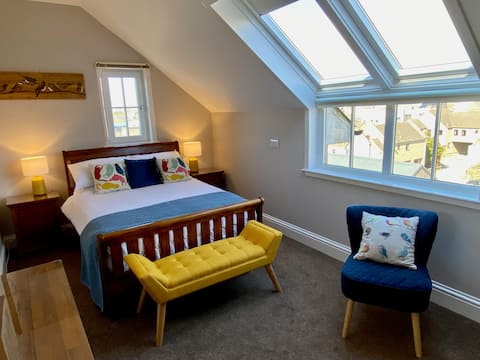 Central Kirkwall Apartment - sleeps five