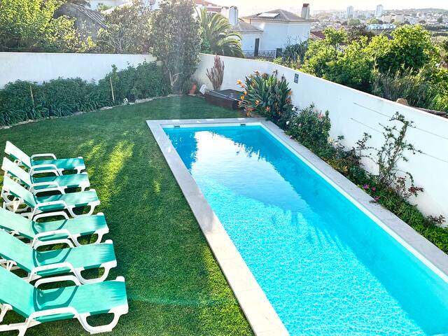Great View Pool Villa by S Pedro do Estoril Beach gallery image 2