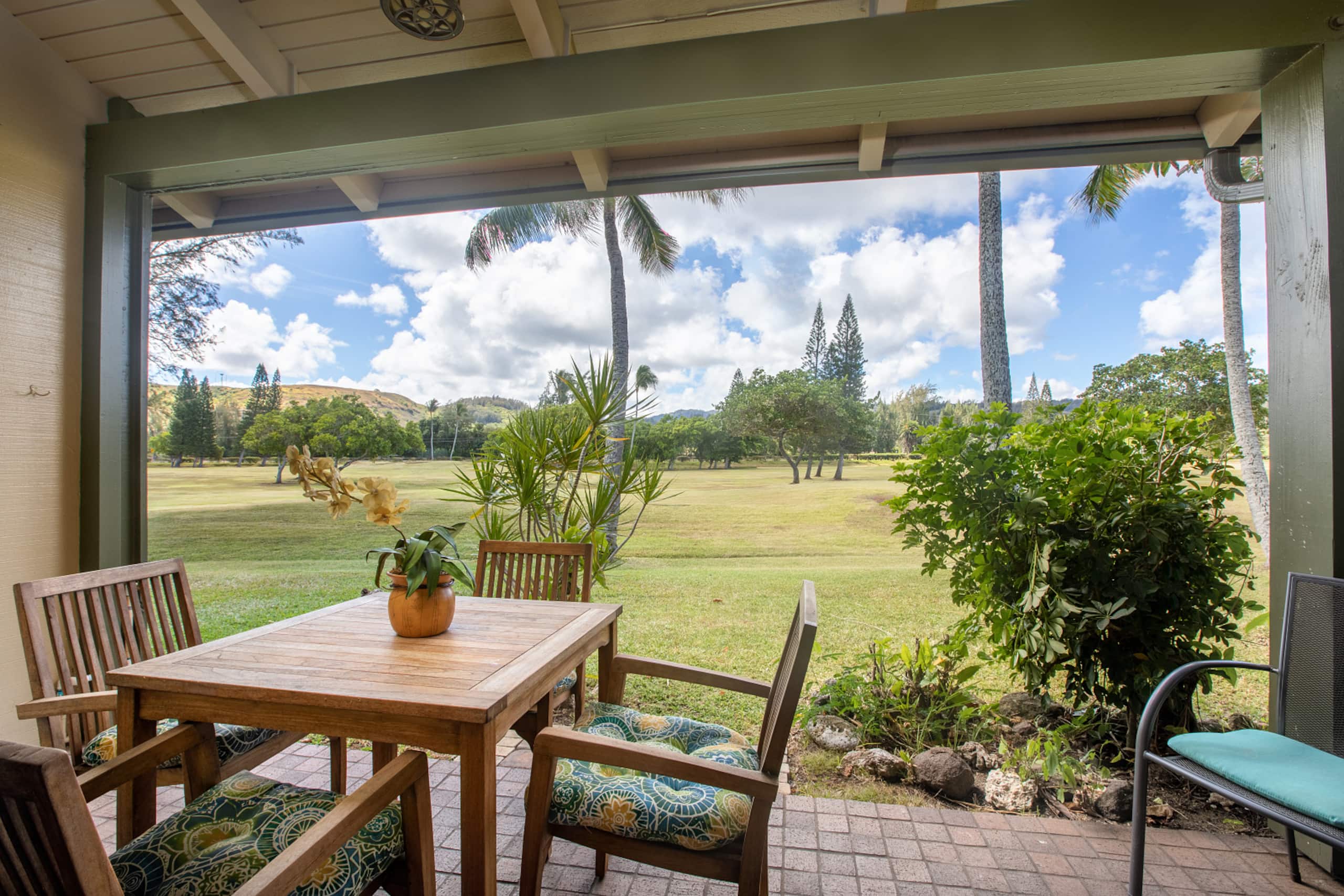 Home in Kahuku · ★4.8 · 2 bedrooms · 4 beds · 2 private baths - Image 5