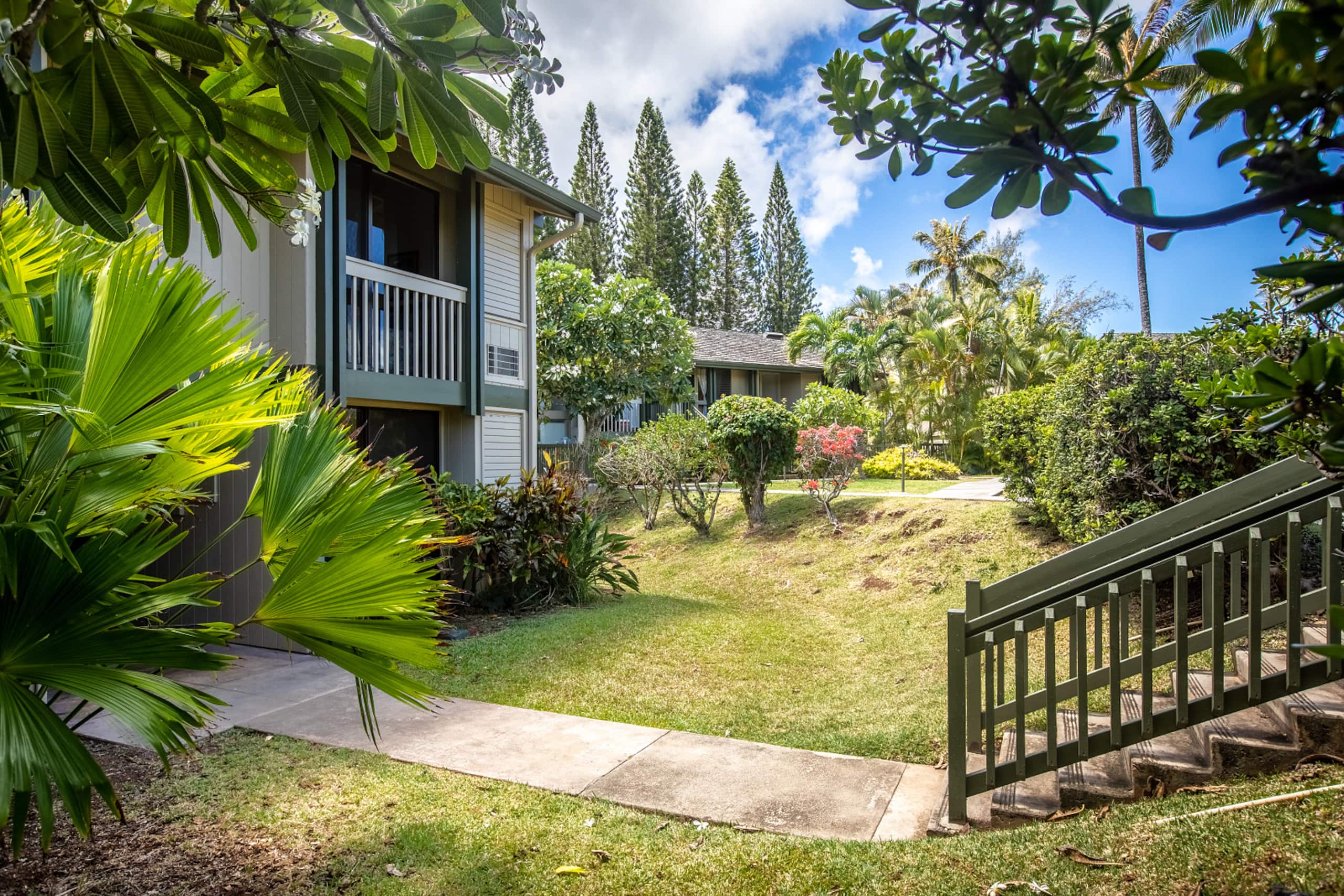Home in Kahuku · ★4.8 · 2 bedrooms · 4 beds · 2 private baths - Image 38