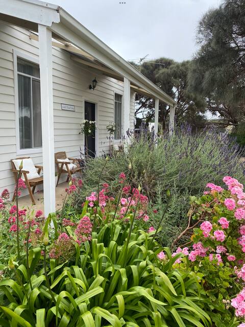 Anderl's Beach Cottage