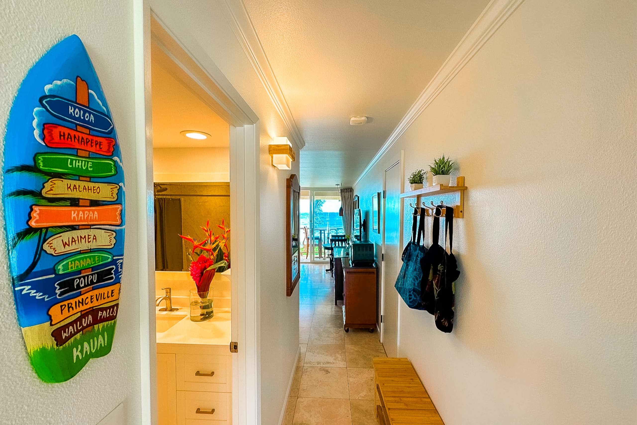 Direct Oceanfront Top Floor Studio - Photo 6
