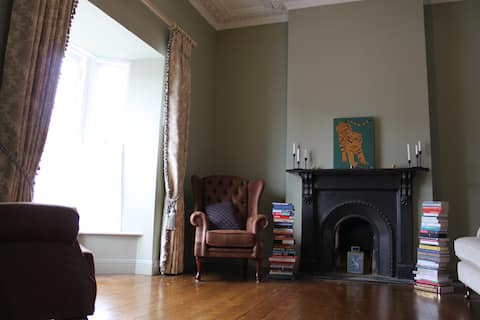 Top performing Airbnb: Quiet City Centre Victorian Home with Garden in Christchurch