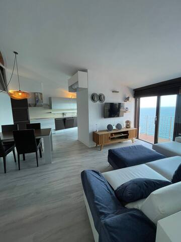 Espectacular vista sobre mar,de barco. Costa Brava gallery image 4