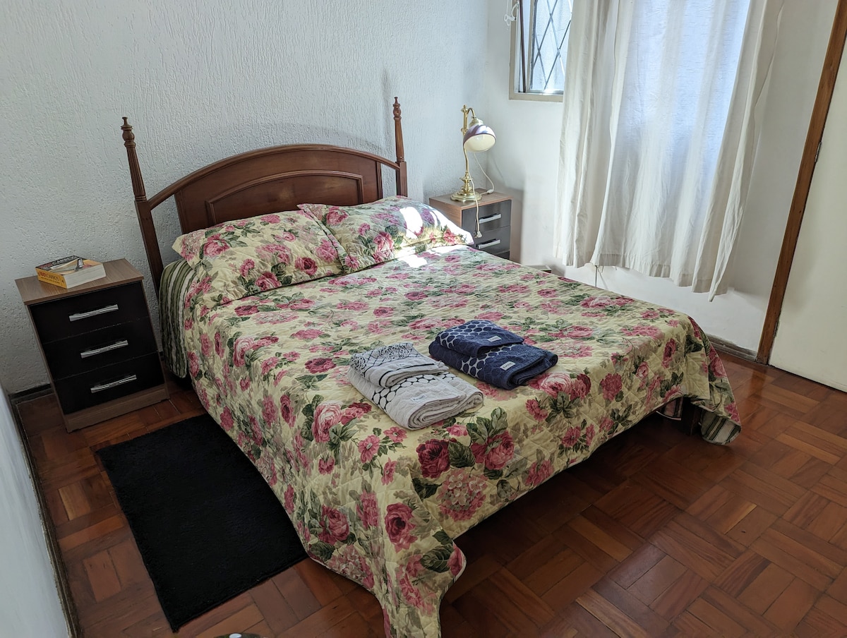 รูปคู่ห้องนอน 1