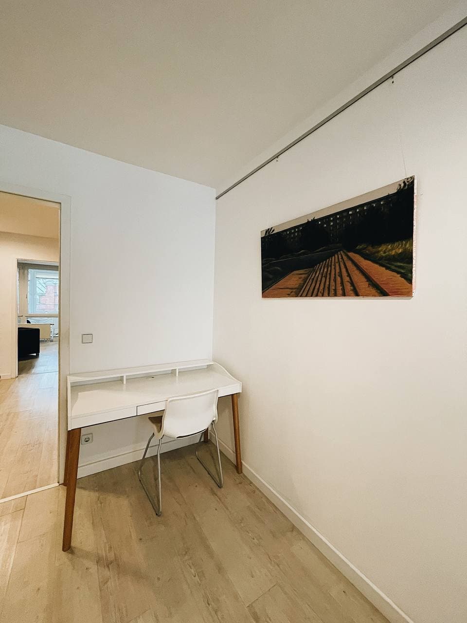 3-room apartment overlooking Hackescher Markt