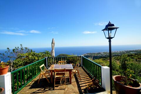 Eloin, ocean views in Barlovento La Palma