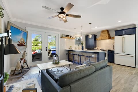 Popular Airbnb listing: Relaxing Rambling Retreat in Equestrian Community in Wellington