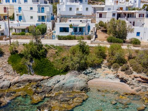 Beach Front House w/ amazing view
