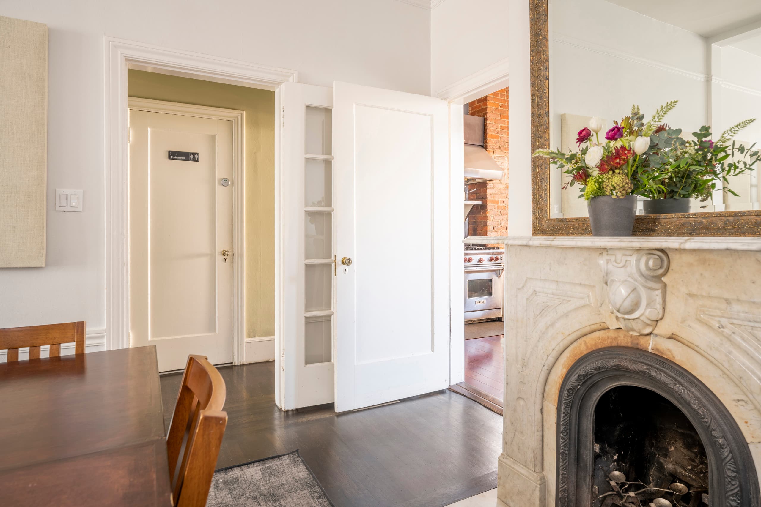 Home in San Francisco · ★4.97 · 3 bedrooms · 4 beds · 1.5 baths - Image 9
