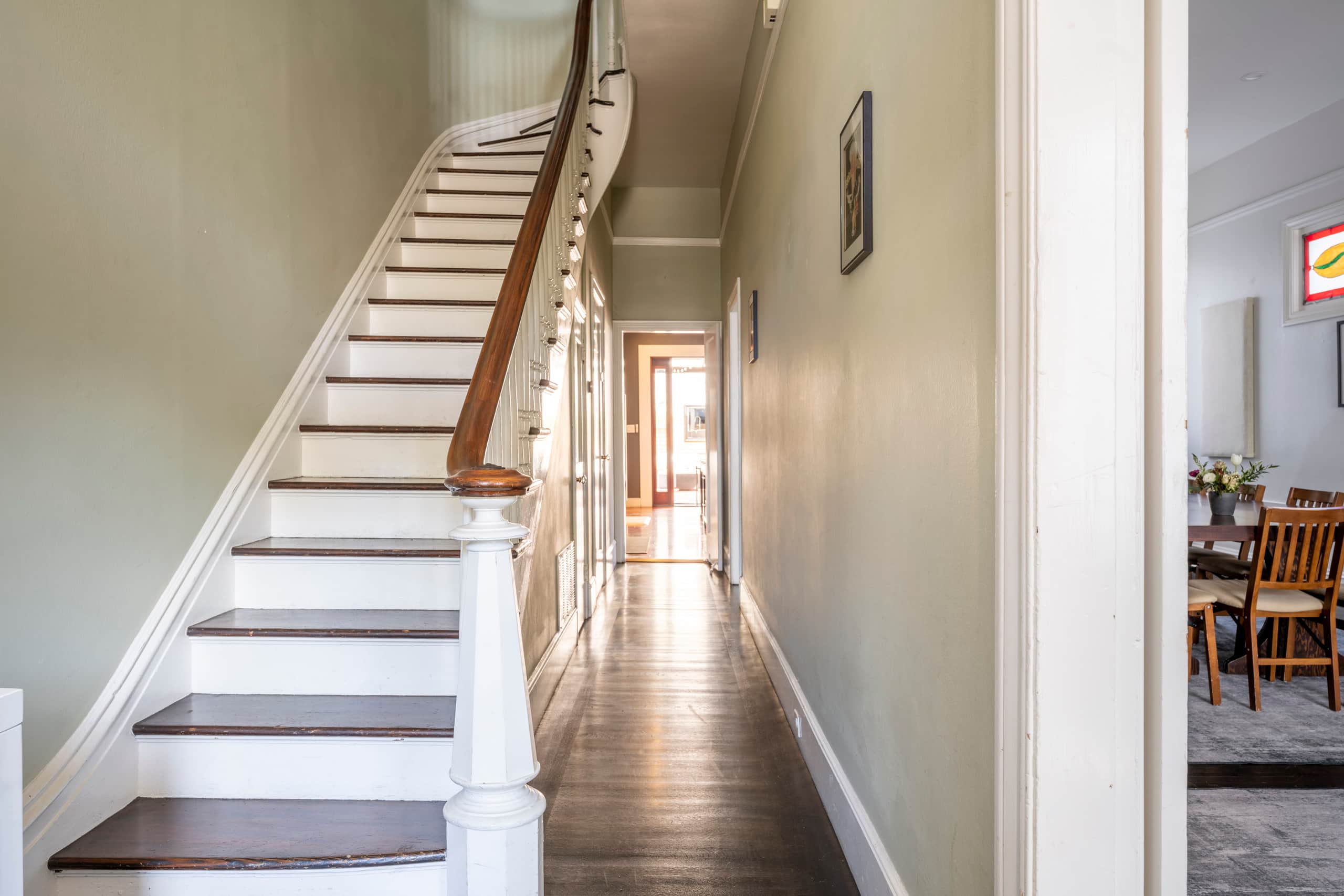 Home in San Francisco · ★4.97 · 3 bedrooms · 4 beds · 1.5 baths - Image 25
