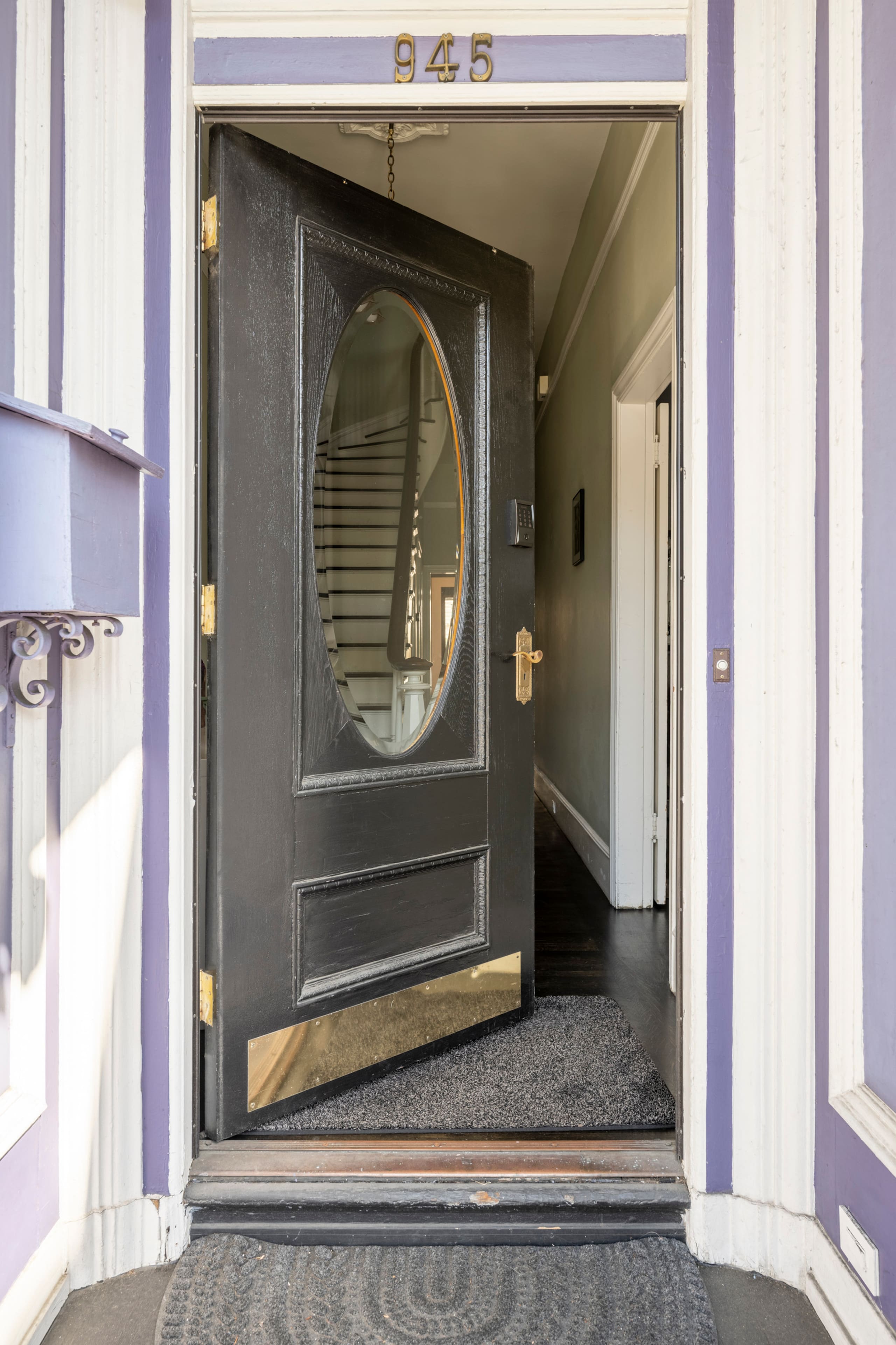 Home in San Francisco · ★4.97 · 3 bedrooms · 4 beds · 1.5 baths - Image 23
