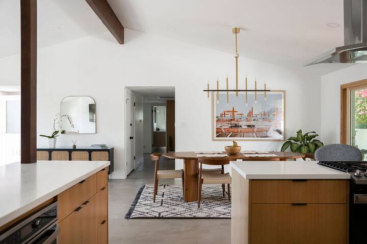 The Broad Beach House gallery image 5