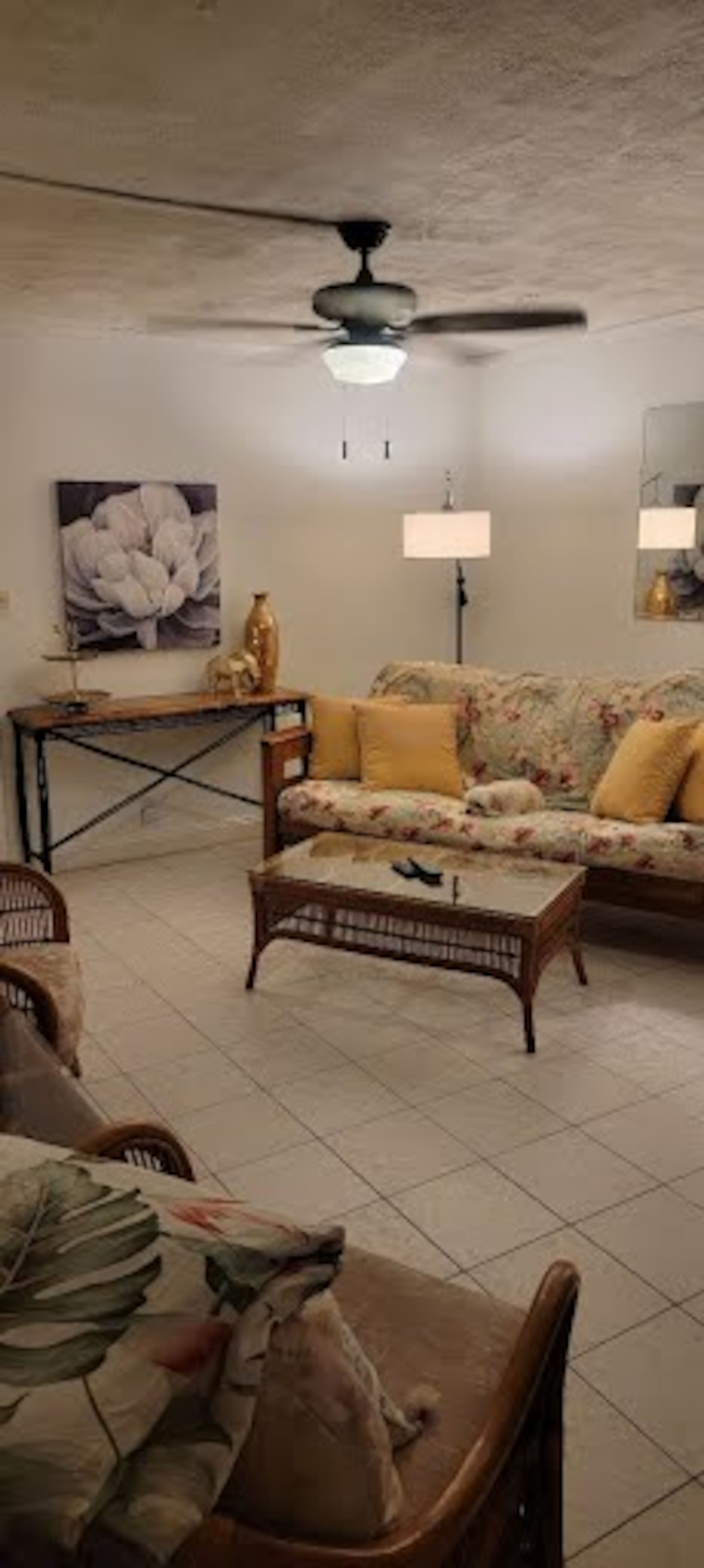 Condo in Kihei · ★4.73 · 1 bedroom · 2 beds · 1 private bath - Image 2