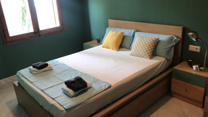 ორადგილიანი ნომერი 1