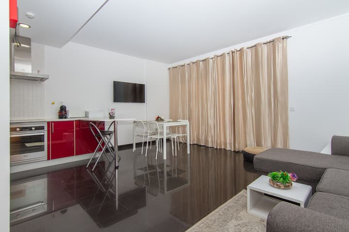 მისაღები ოთახი