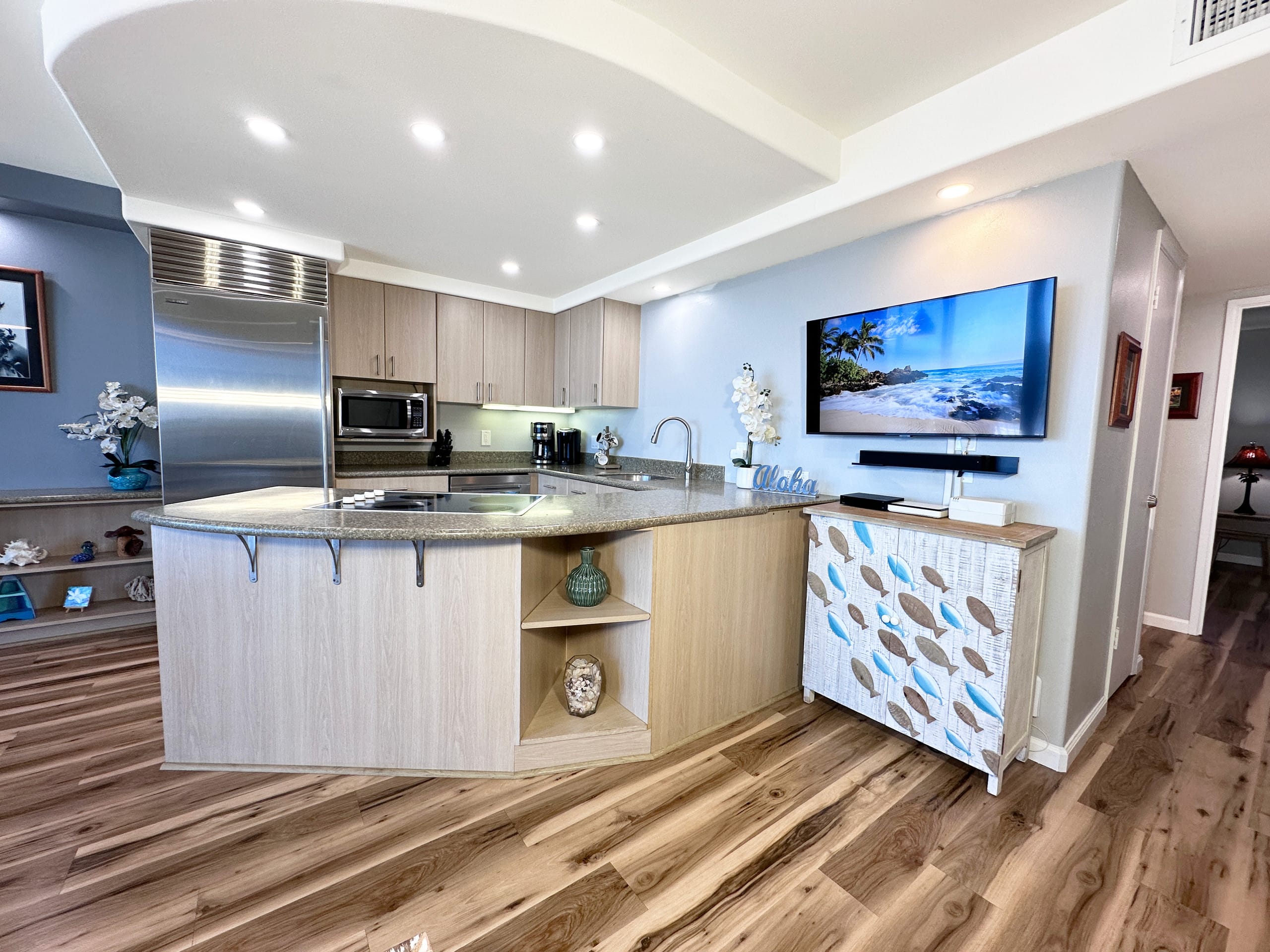 Condo in Kihei · ★4.88 · 1 bedroom · 2 beds · 2 private baths - Image 8