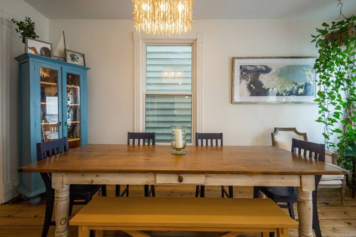 Charming House in Roscoe Village – 1895 gallery image 5