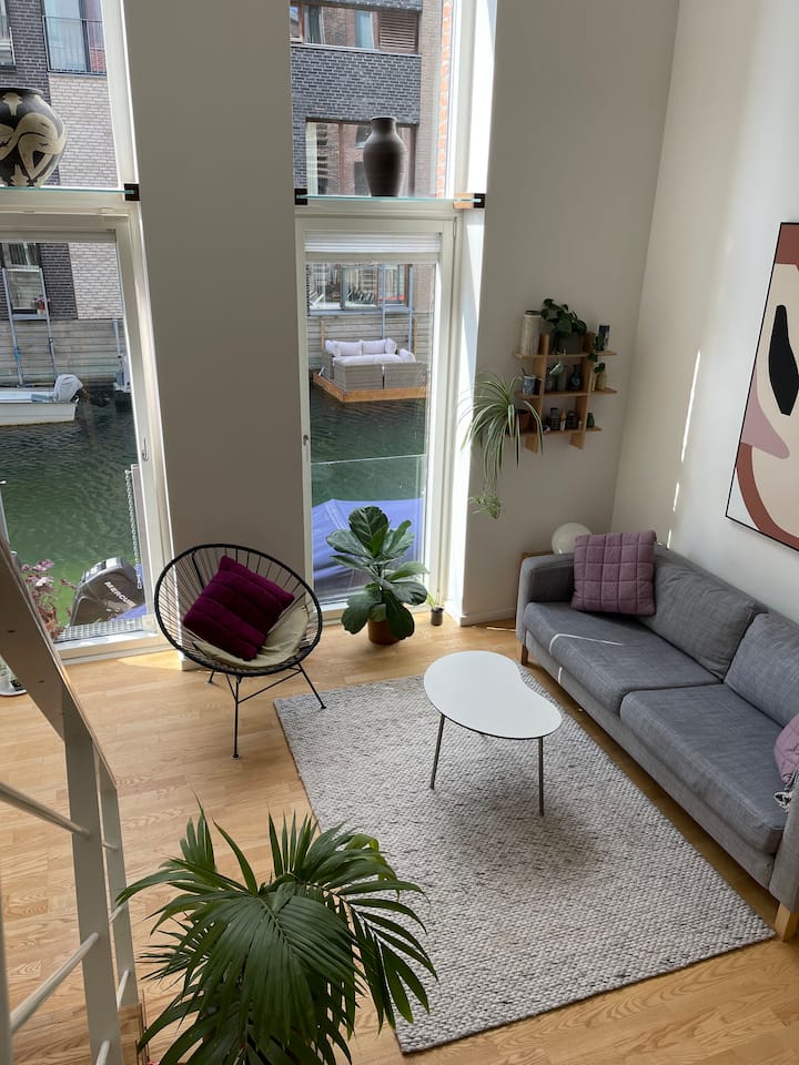 Waterfront Canal House in Copenhagen Apartments for Rent in