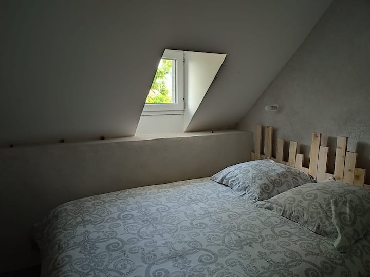 Dhomë gjumi 1