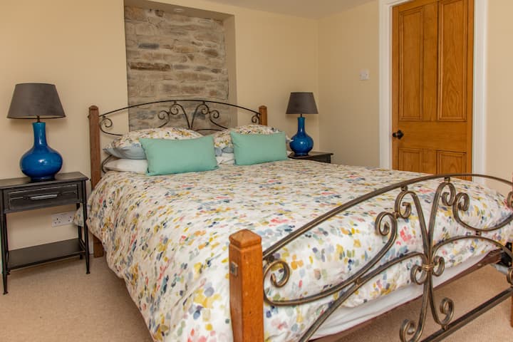 საძინებელი 3